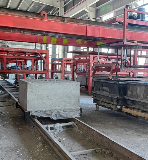 Projet de ligne de production de panneaux de cloisons légères renforcées pour les clients de Henan